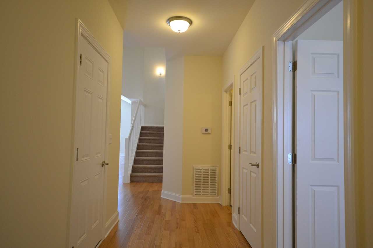 130 Berwick Dr - Photo 2 of 16