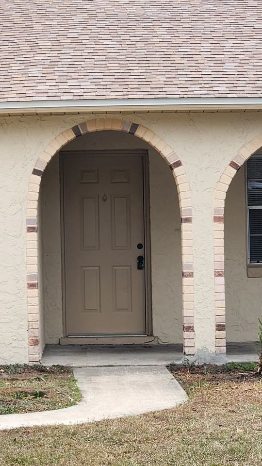 108 Tierra Cir - Photo 2 of 11