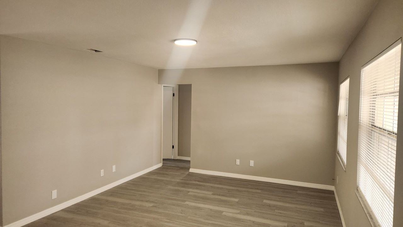 108 Tierra Cir - Photo 3 of 11