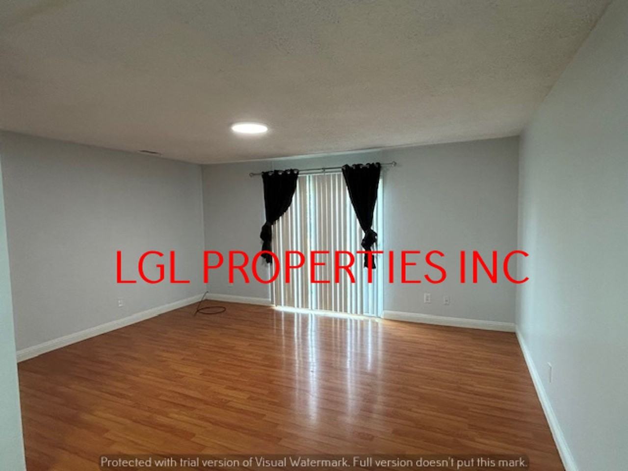 7708 25th St - Photo 4 of 18