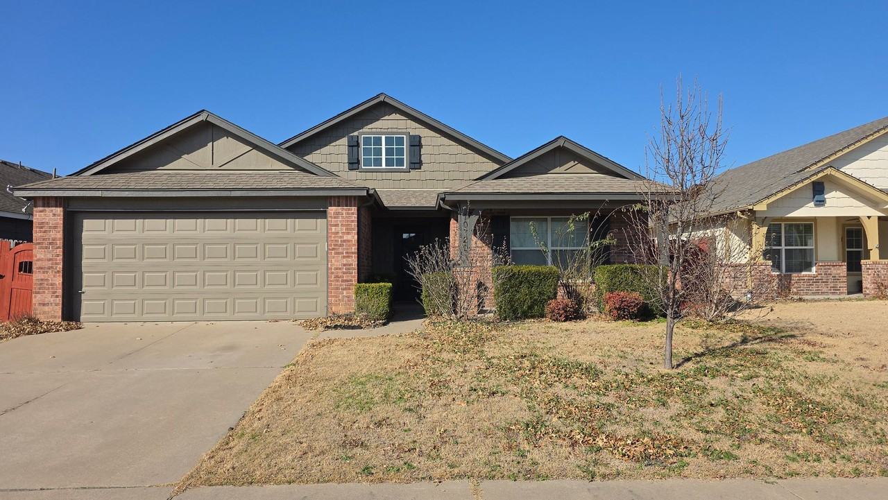 10720 N 153rd East Ave - Photo 2 of 41