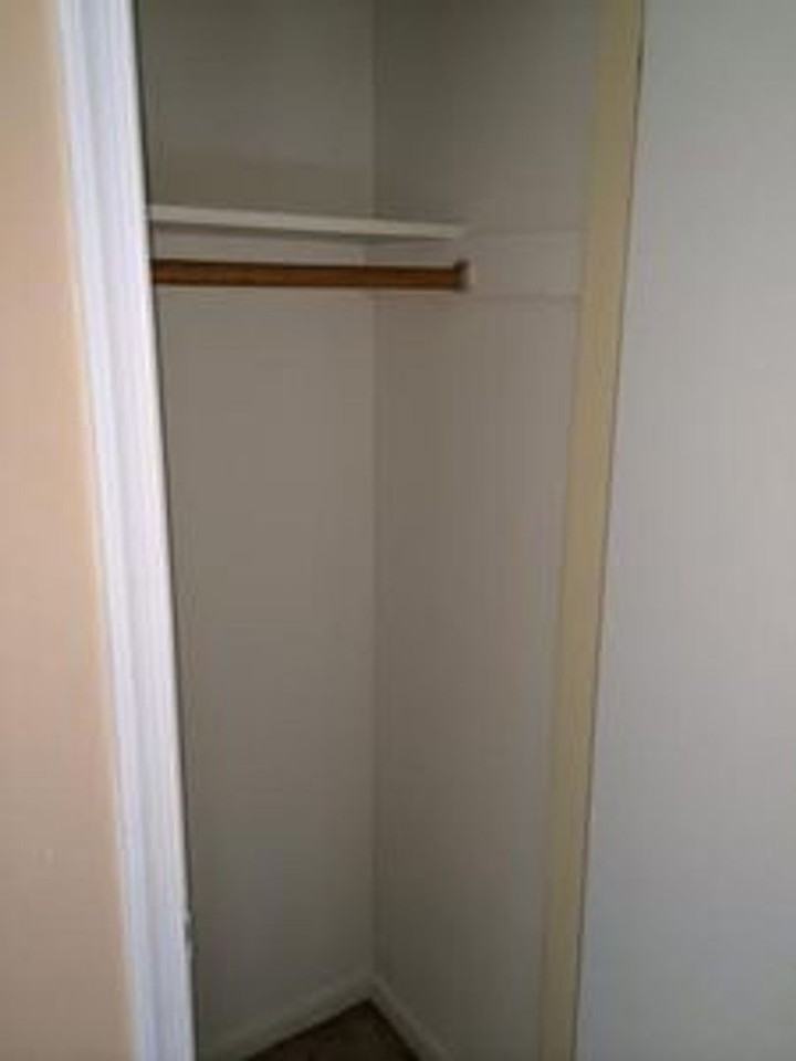 5507 Dendron Dr - Photo 5 of 25