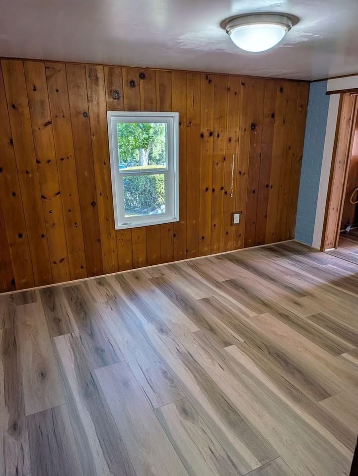 8115 Fairview Ave - Photo 4 of 10