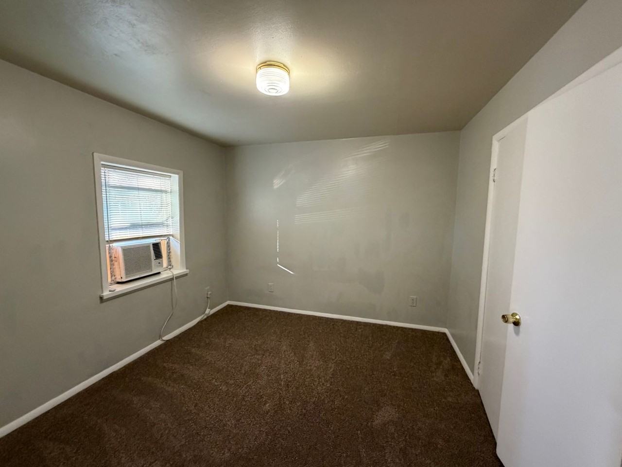 6310 Nw 36th St - Photo 5 of 21