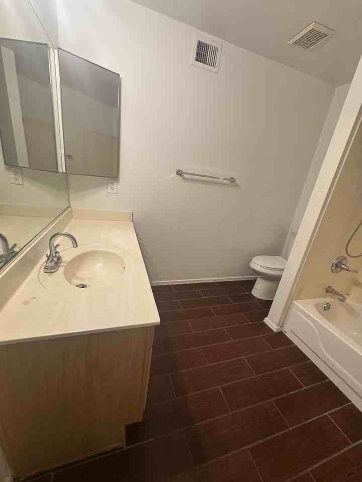 1500 W Rio Salado Pkwy #40 - Photo 2 of 6