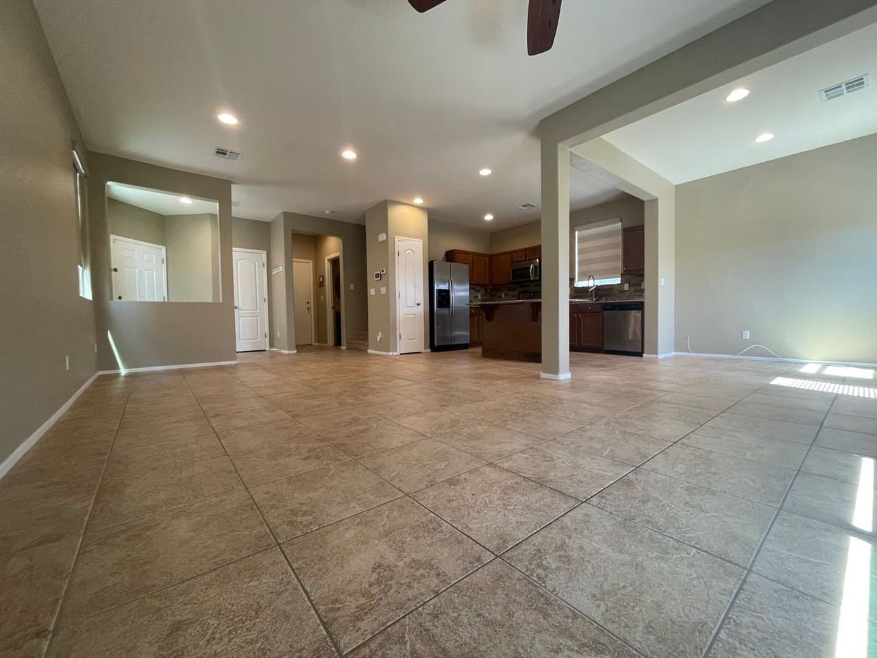 7620 Ashby Gate St - Photo 5 of 22