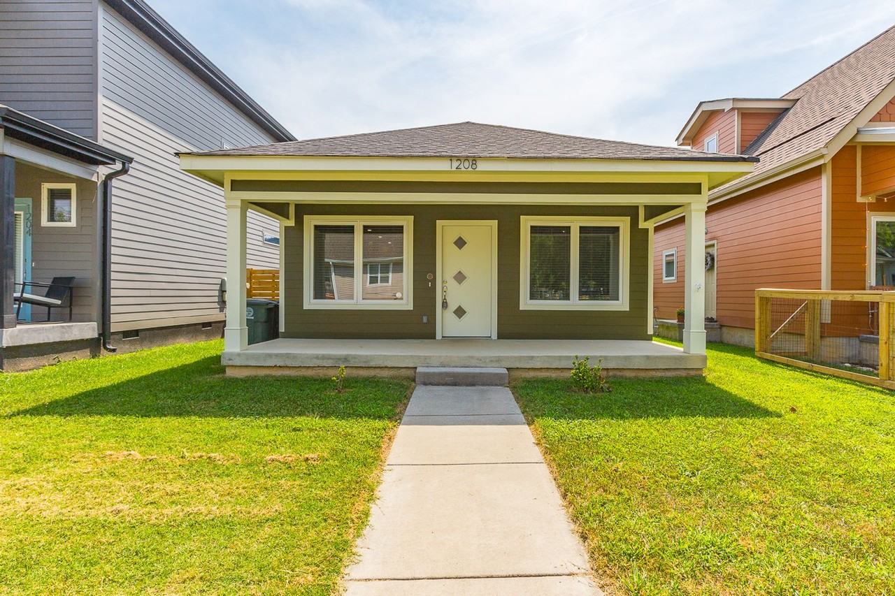 1208 S Lyerly St - Photo 2 of 29