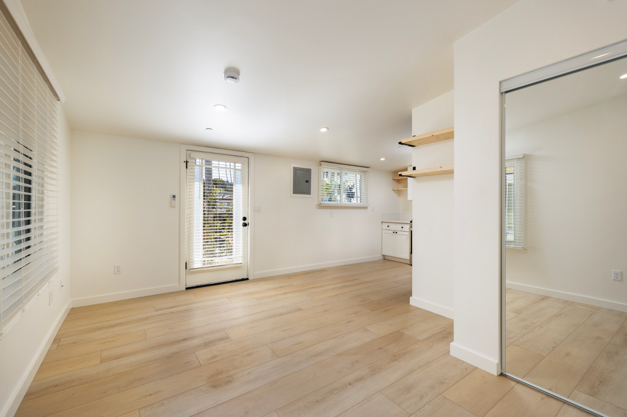 510 Chapala St - Photo 6 of 16