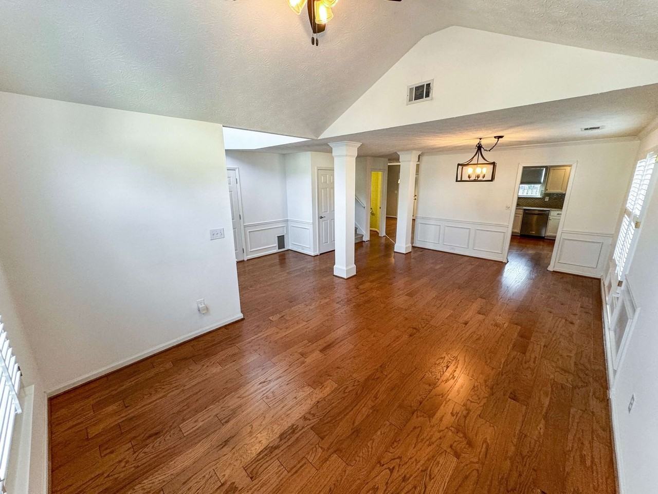 1344 Treewood Trl - Photo 2 of 33