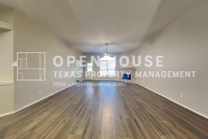 5409 Balmorhea Dr - Photo 5 of 22