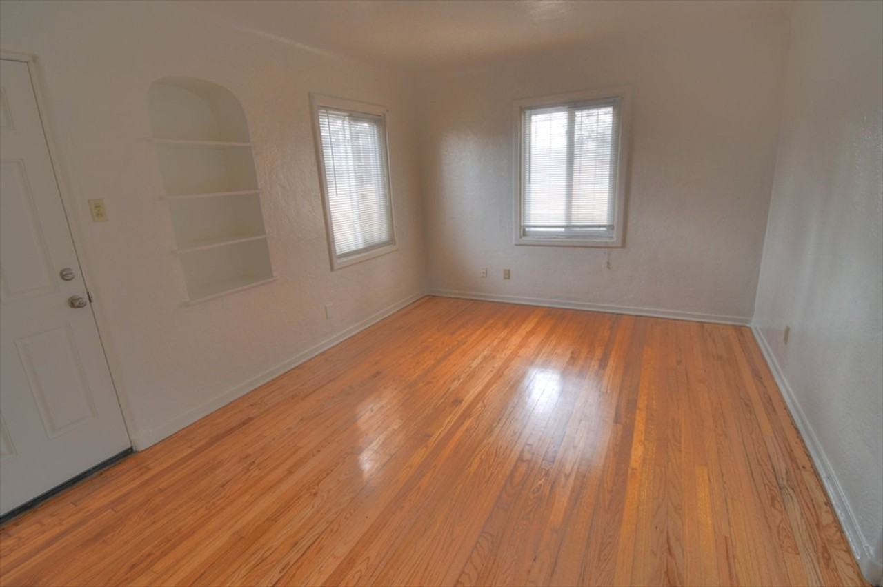 215 San Pasquale Ave Sw - Photo 3 of 5