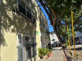 featured image of 1109 Laguna Ave