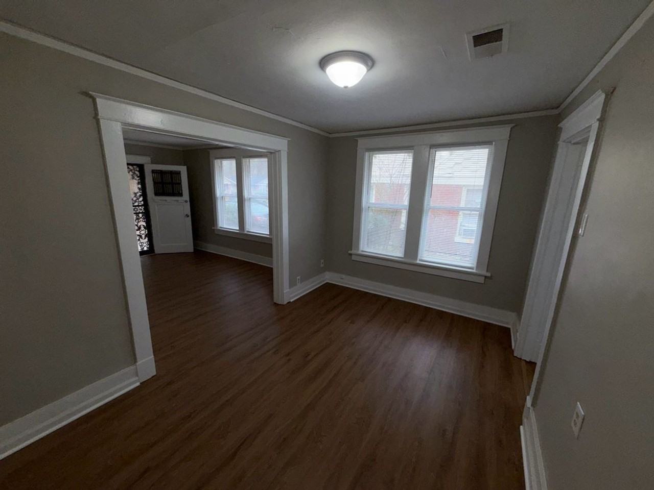 504 Marianna St - Photo 3 of 10