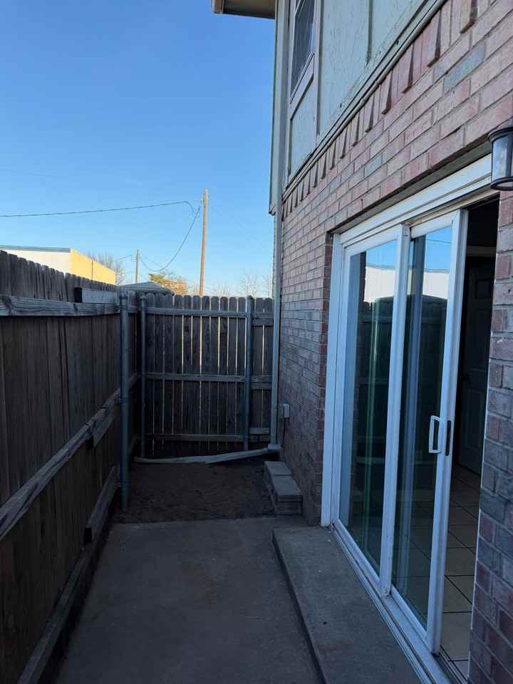 3811 N Asbury Ave #A - Photo 4 of 24