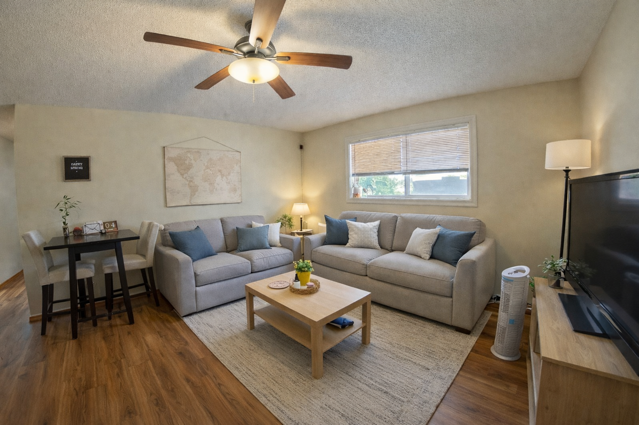 Welcome to 1031 Bluemont Avenue! - Photo 5 of 7