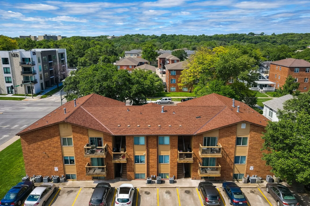 Welcome to 1031 Bluemont Avenue! - Photo 7 of 7