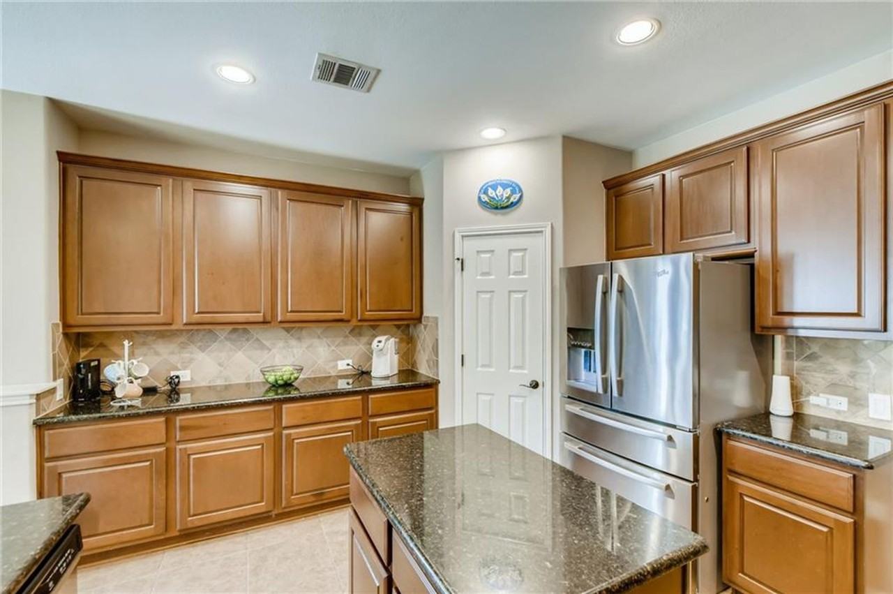 3329 Guadalajara St - Photo 6 of 17