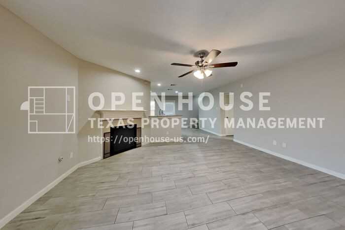 19103 Remington Manor Dr - Photo 4 of 20