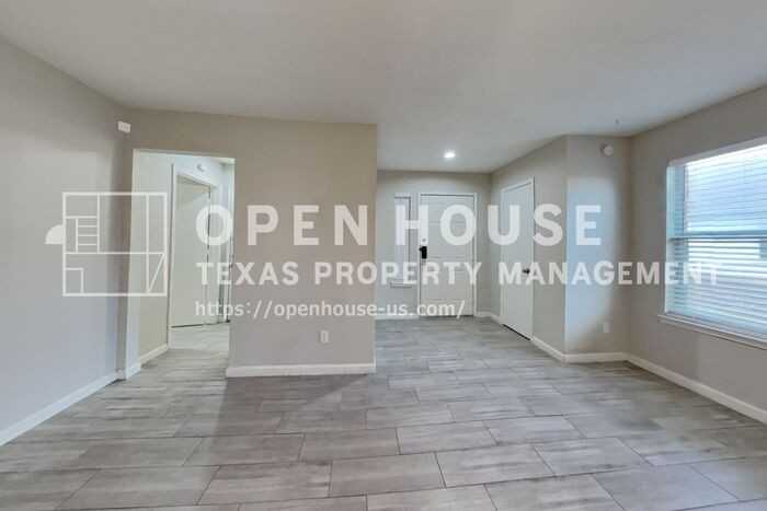 19103 Remington Manor Dr - Photo 5 of 20