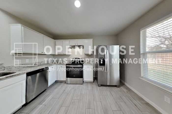 19103 Remington Manor Dr - Photo 6 of 20