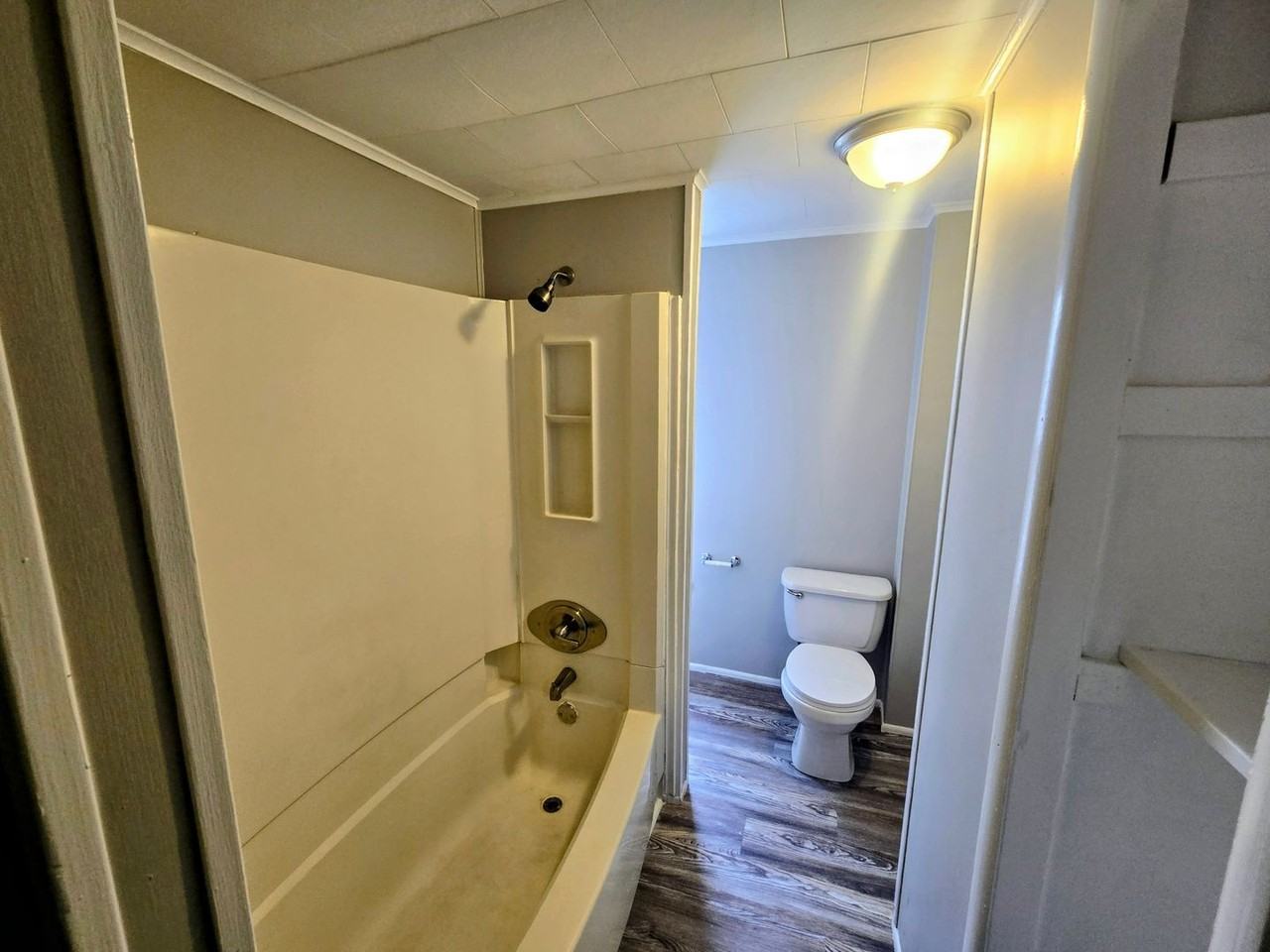 N Lumber St - Photo 7 of 11