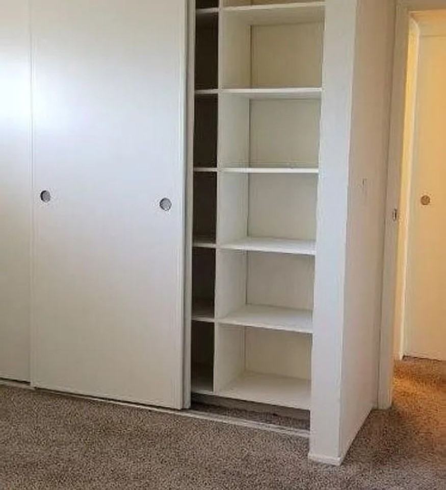 1705 Carmel Dr - Photo 6 of 10