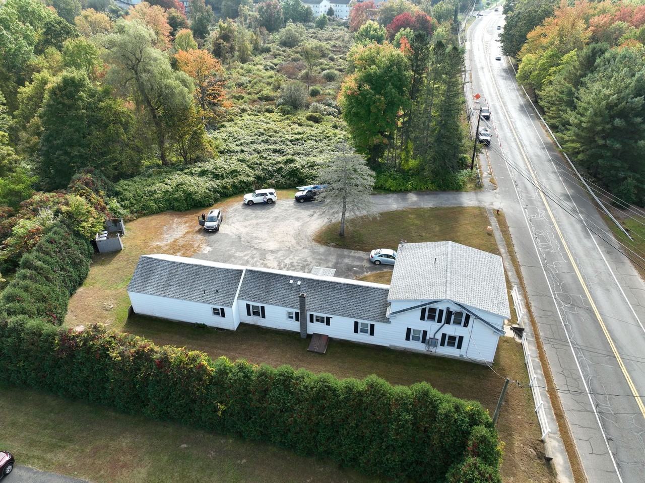 310 Belchertown Rd - Photo 5 of 50