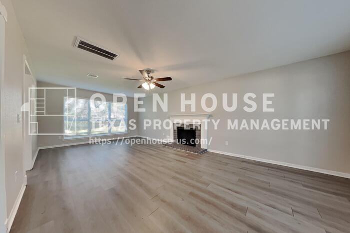 514 Rams Bottom Ct - Photo 4 of 19