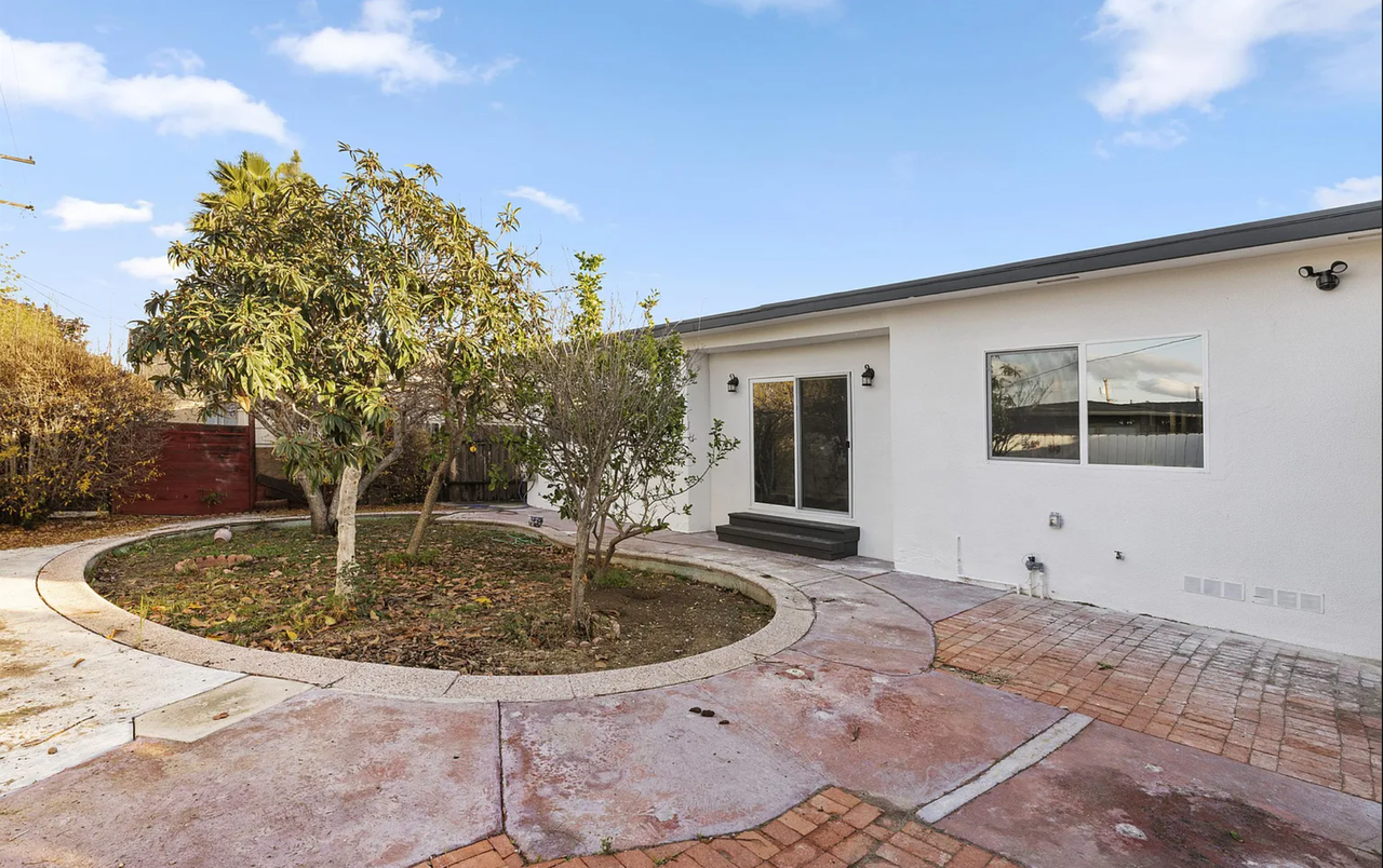 6232 Dorothy Dr - Photo 5 of 25