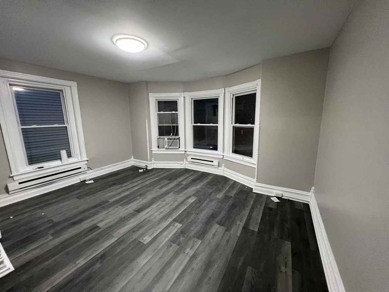 240 E Hamilton St - Photo 5 of 5