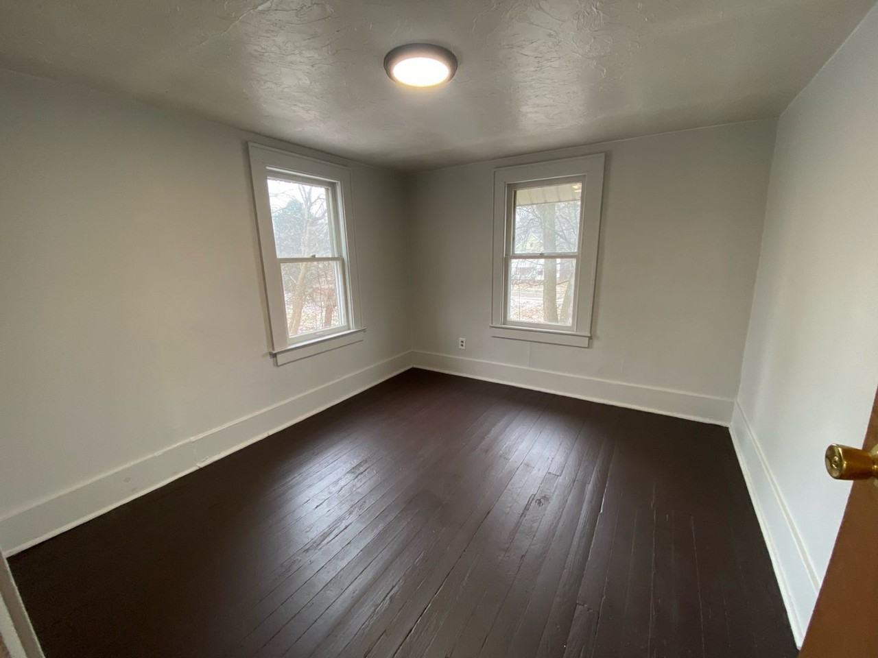 348 Jewell Dr - Photo 7 of 9