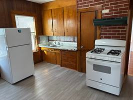 featured image of 125 Pond St