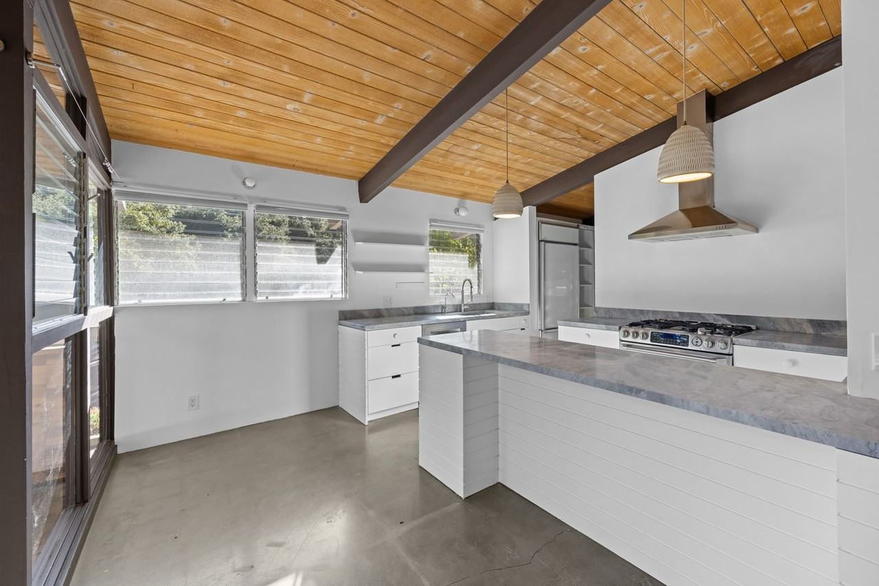 4112 Morro Dr - Photo 6 of 27