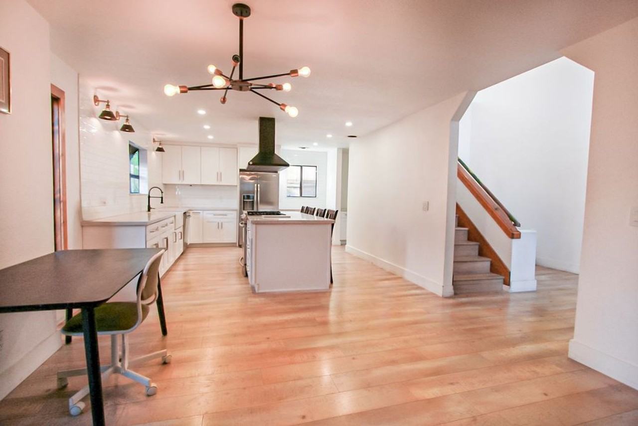 20351 Harvard Way - Photo 5 of 46