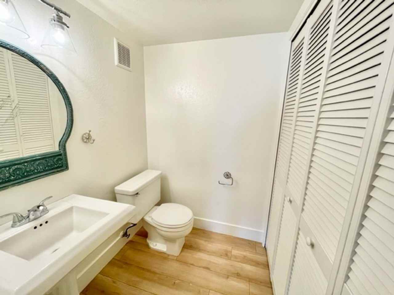 1050 Vista Del Pueblo #13 - Photo 5 of 10