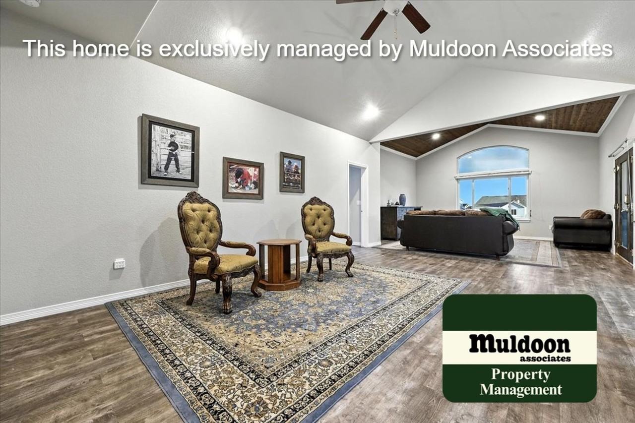 13569 Park Meadows Dr - Photo 6 of 50