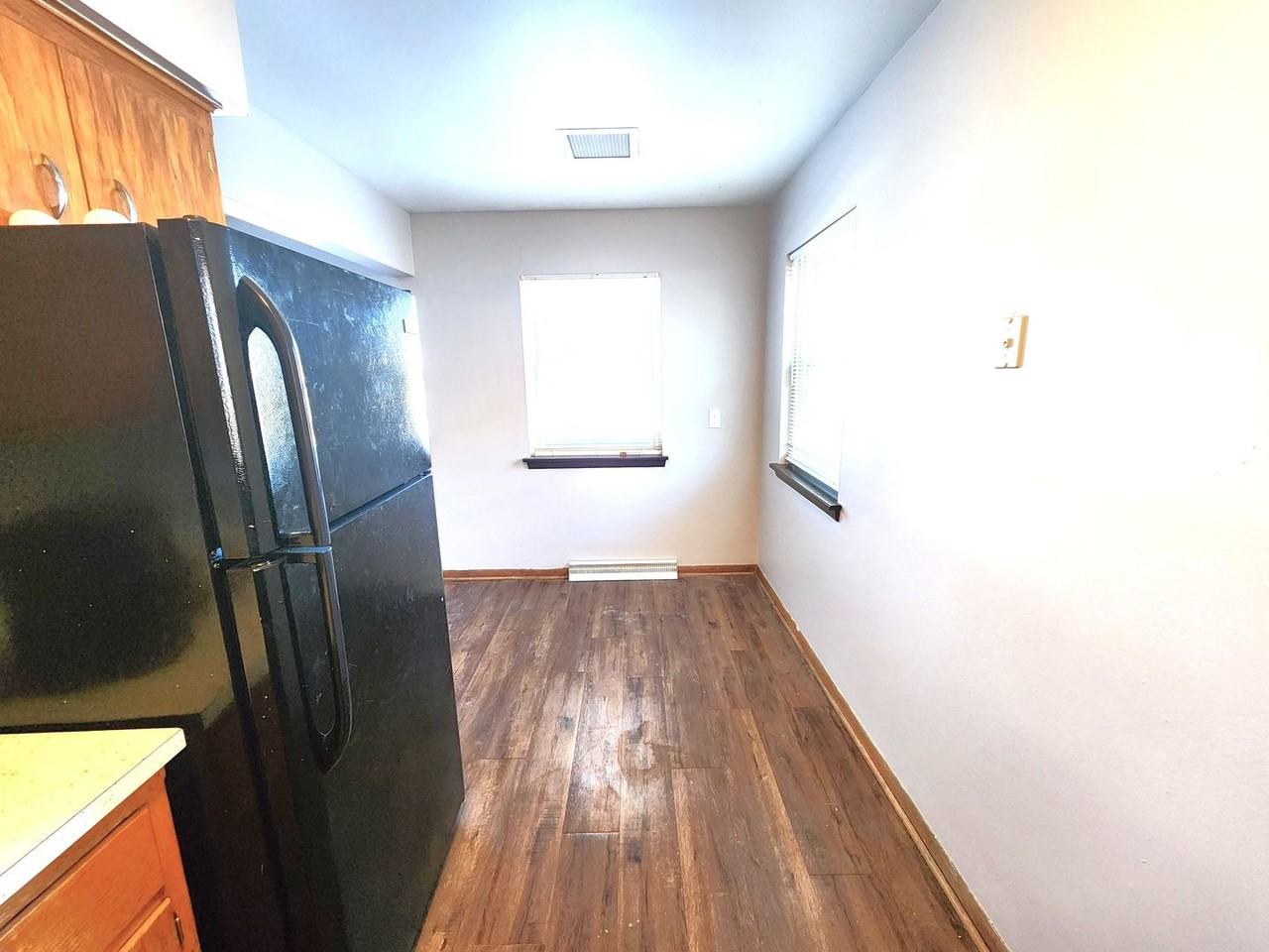 11027 W Hampton Ave - Photo 2 of 9