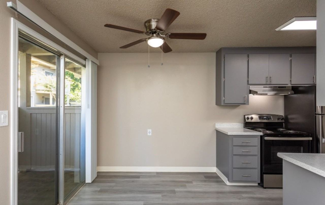 Bridgeford Apartments - Photo 2 of 18