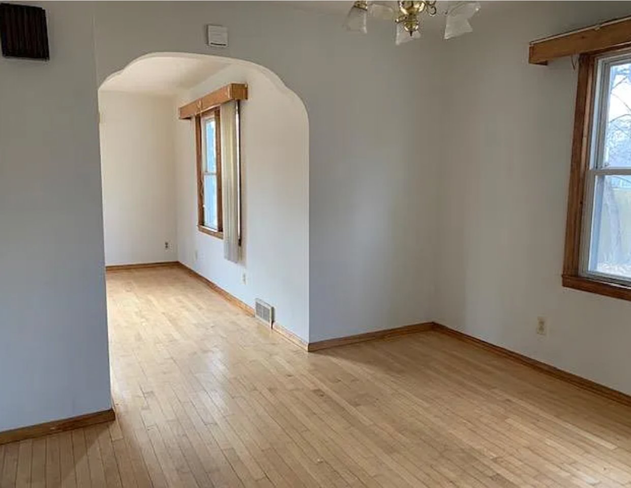 615 Mill St - Photo 4 of 20