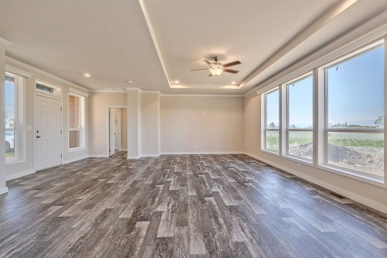 8105 Sw River Rd - Photo 6 of 27