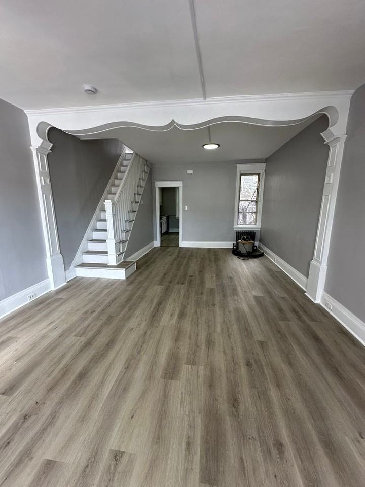 1345 S Taylor St - Photo 3 of 12