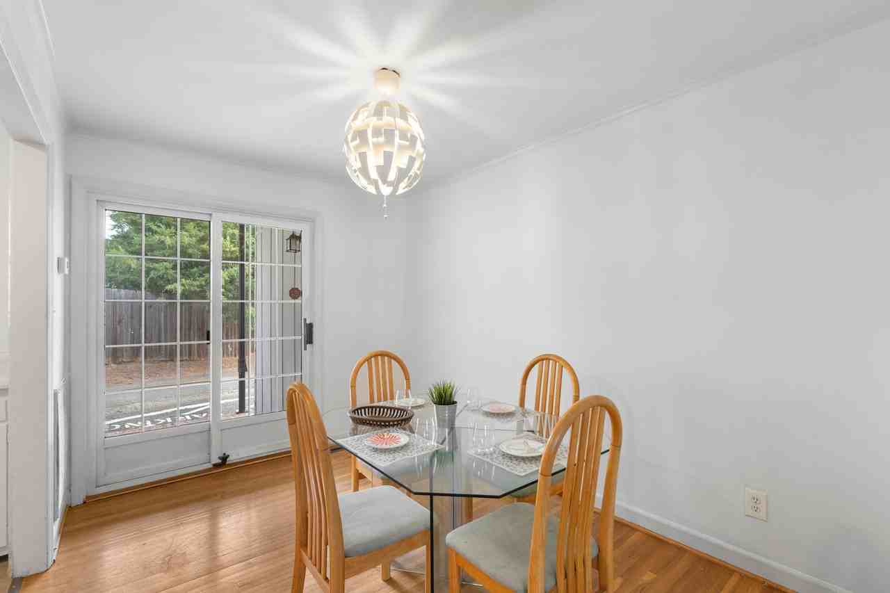 918 Mcalway Rd #B - Photo 6 of 27