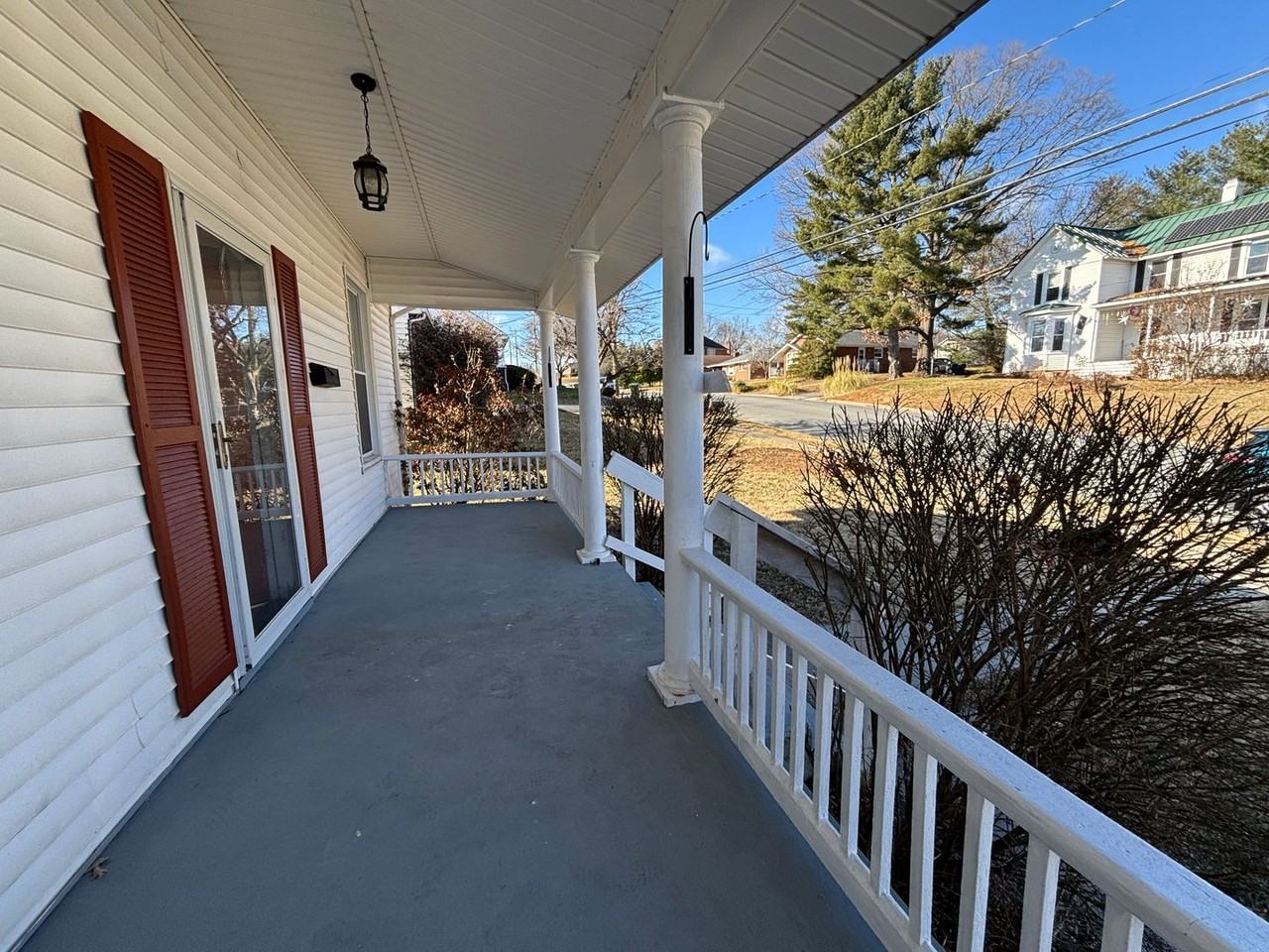 14 W Carrollton Ave - Photo 5 of 50