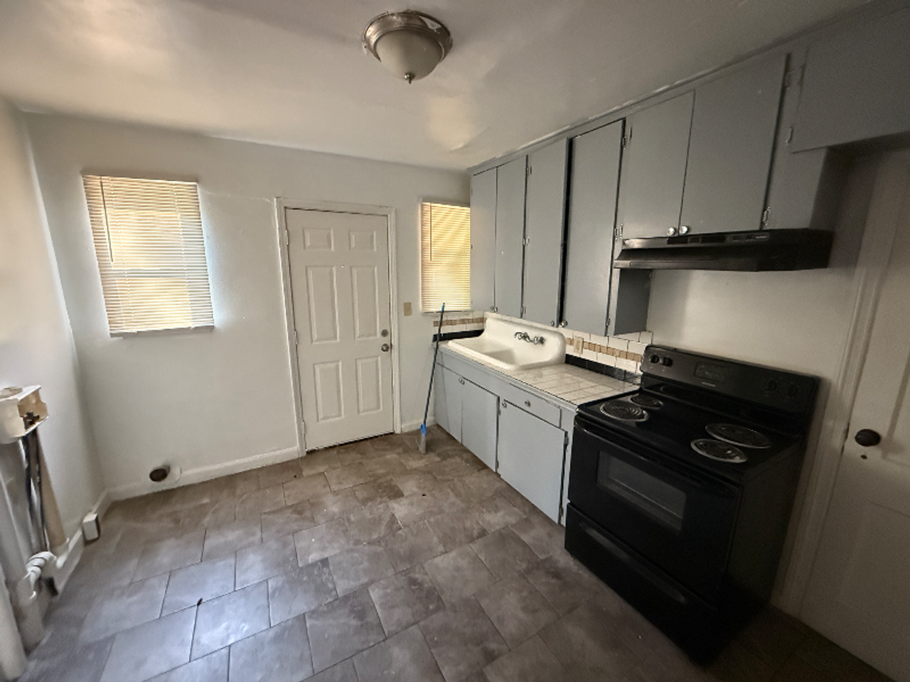 3422 Norman Bridge Rd - Photo 6 of 7