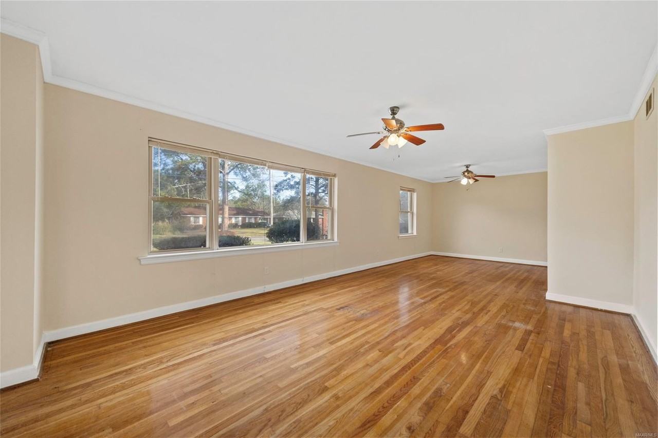 2838 Biltmore Ave - Photo 3 of 16