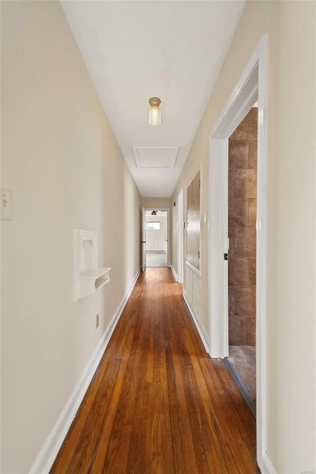 2838 Biltmore Ave - Photo 4 of 16