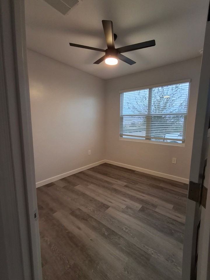 36672 N Asturian Valley Way - Photo 6 of 36