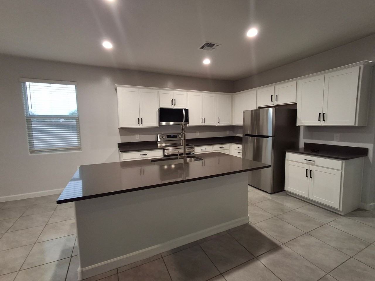 36672 N Asturian Valley Way - Photo 7 of 36