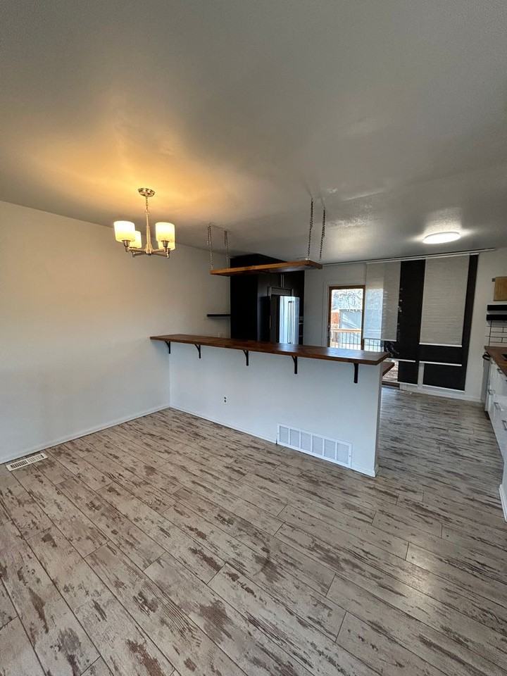 4739 S Xenophon St - Photo 7 of 40