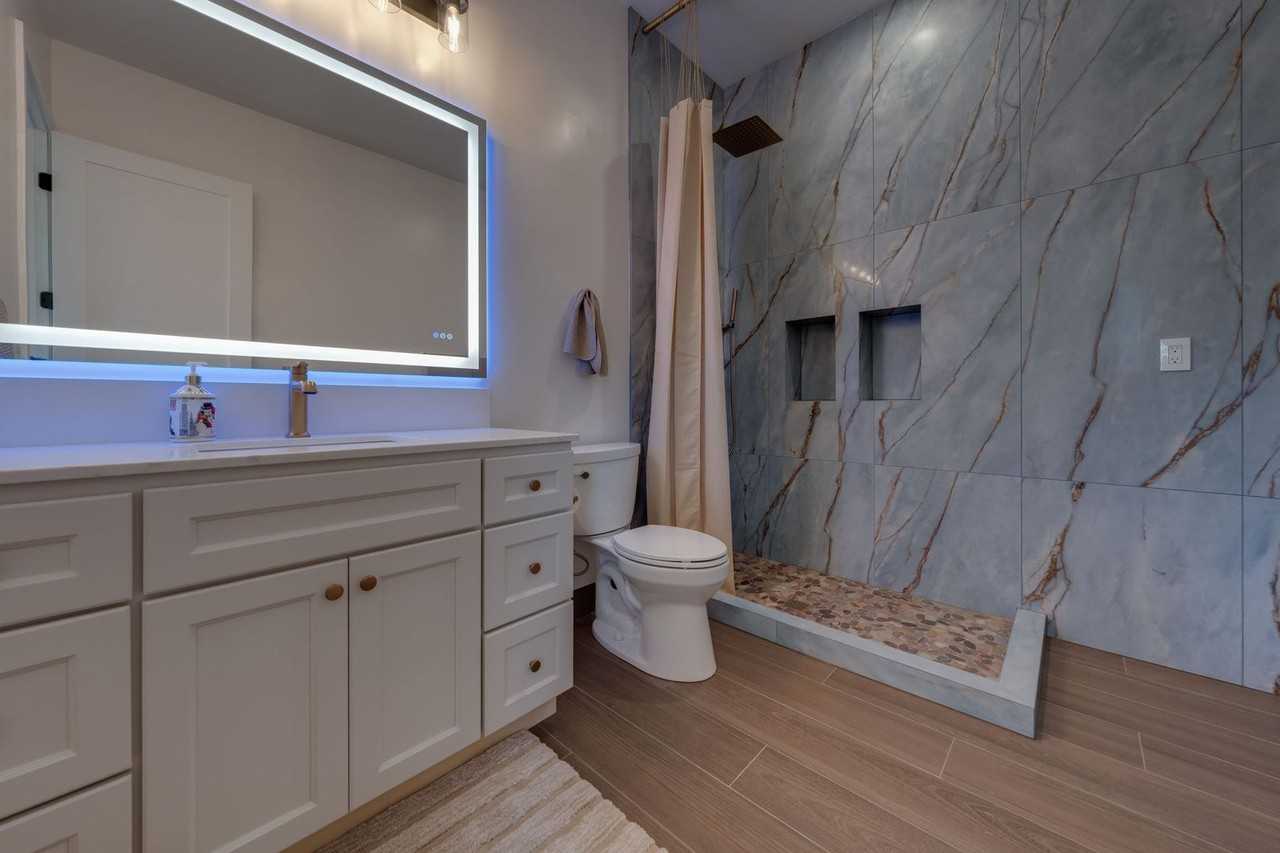 495 Encina Dr - Photo 4 of 24